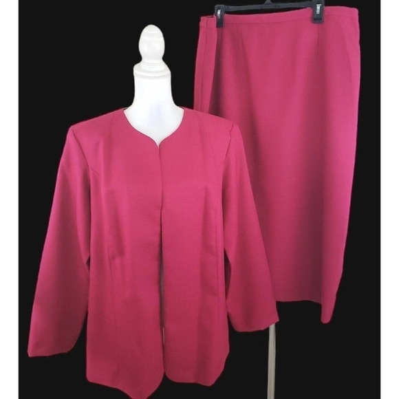 Vintage BFA ~Woman Plus Size 20W~ Raspberry Skirt/Blazer2 Pc. Suit Unlined. - Picture 4 of 16
